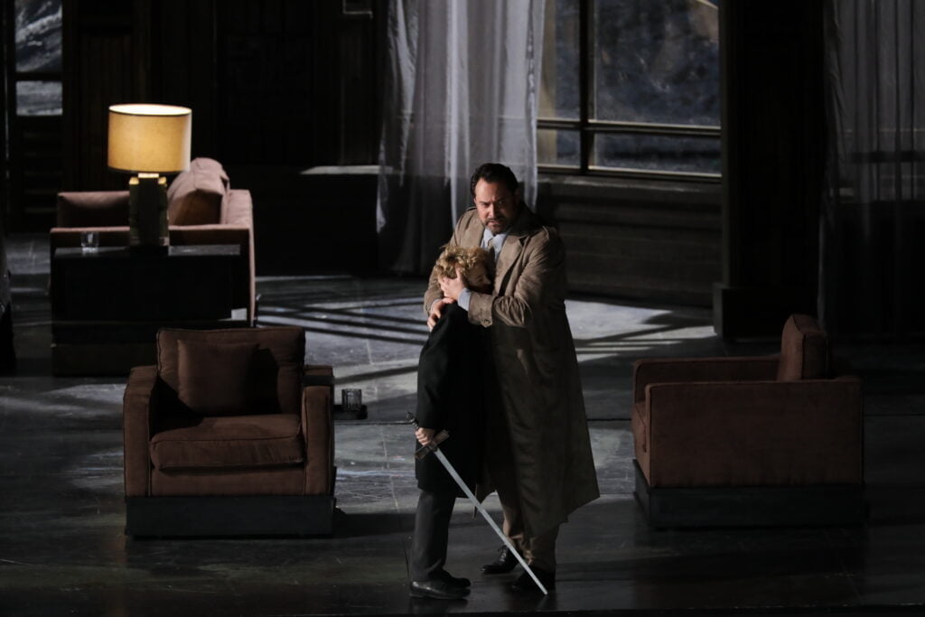 MACBETH IN MILAN: LIKE NIGHT AND DAY