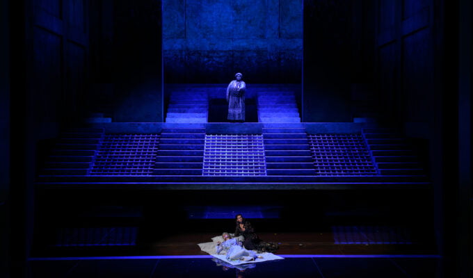 La Femme sans Ombre. Toulouse.