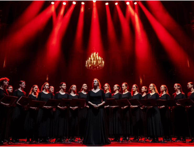 Amsterdams Opera Koor met Elenora Hu Amsterdams Opera Koor