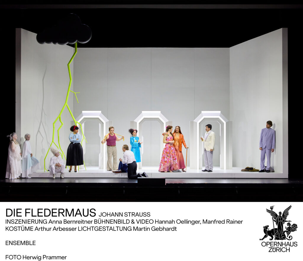 fledermaus_ohp_c_herwig_prammer_r5_1539b Die Fledermaus